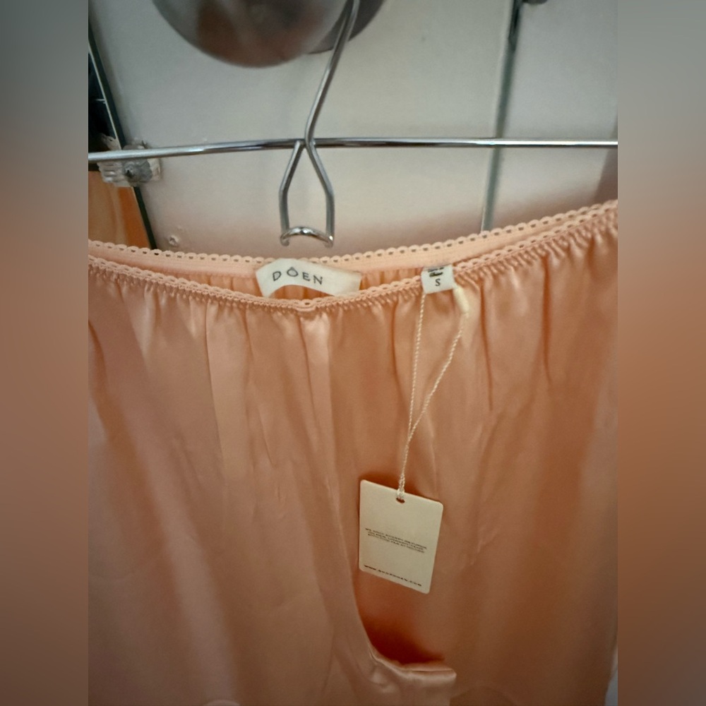 Doen Lavon Fringe Pant in Peach Sorbet - Picture 4 of 5